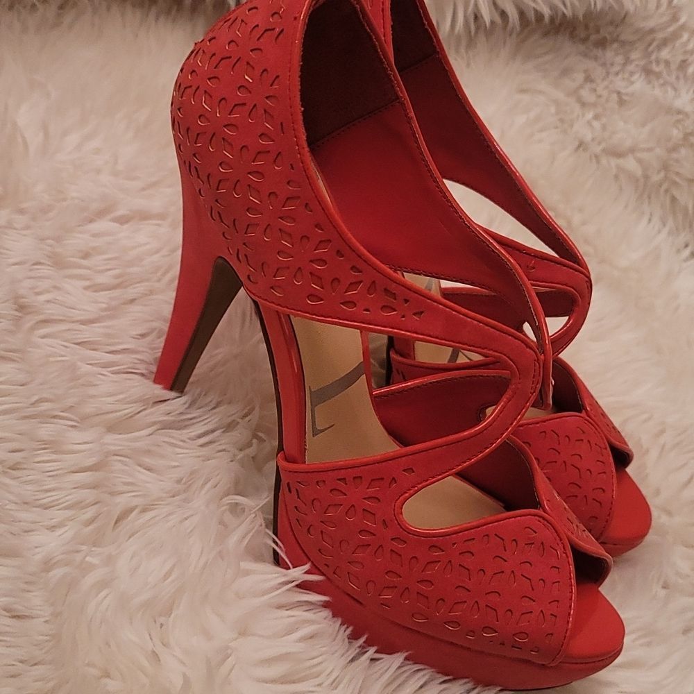 Elle Women's Platform Heels - Picture 9 of 16